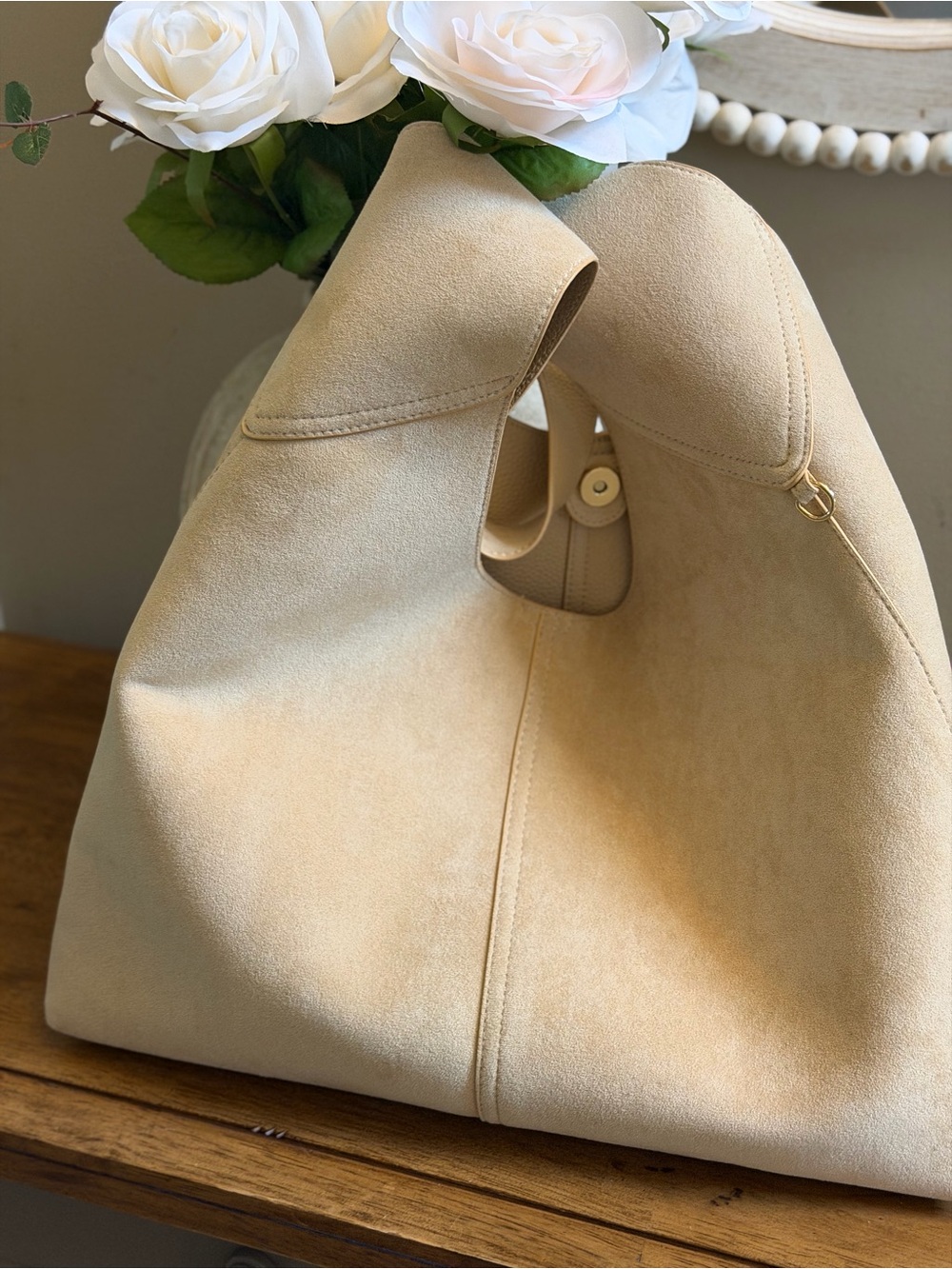 Universal Thread Beige Suede Shoulder Bag - Picture 2 of 2